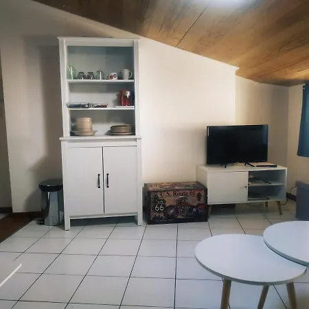 ⋆le 3⋆ Studio Centre De *
